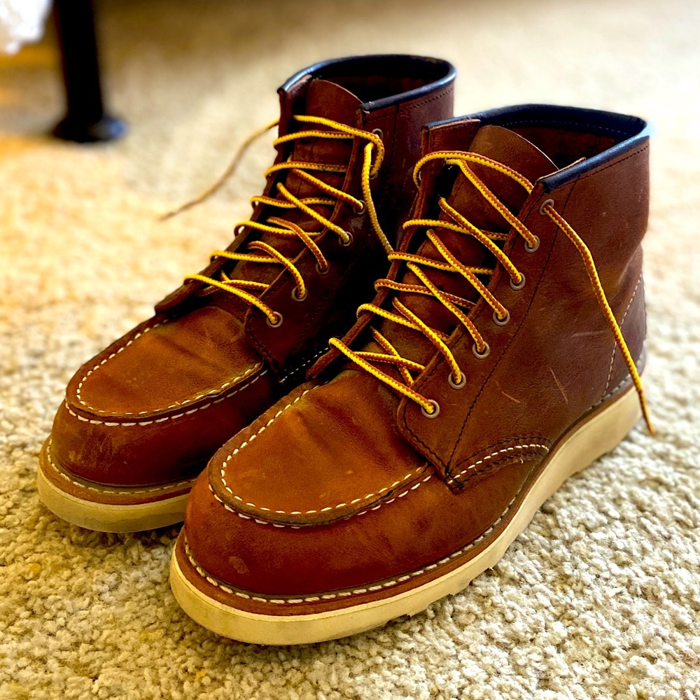 Red Wing Shoes Women’s Heritage 6-Inch Classic Moc Size 7.5 Copper Color.